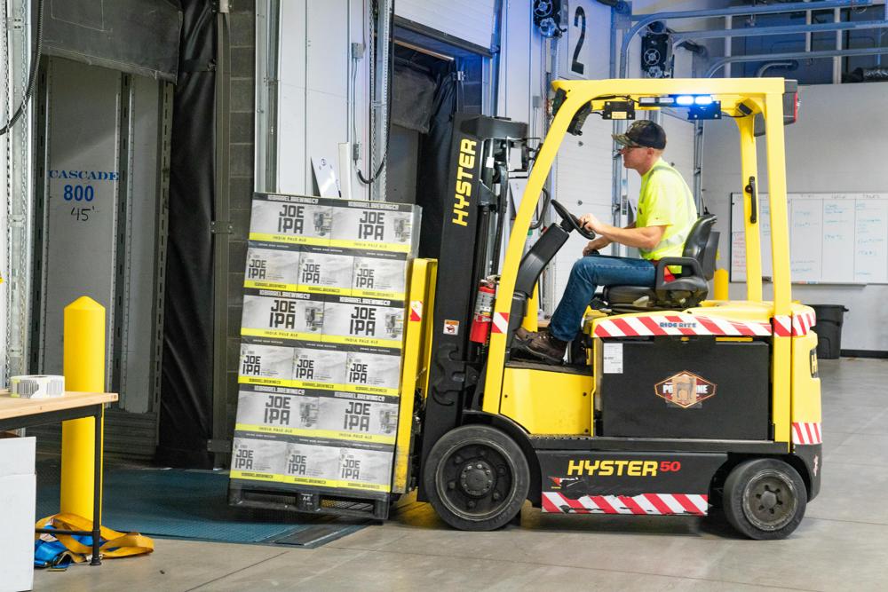 Forklift operation-55176d6a18284e5d81a883bdd26b31c1.jpg Forklift operation