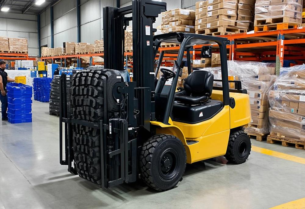 forklift tires-f1e3b9a23e7e4fb7bb3bb410ade4073c.jpg forklift tires