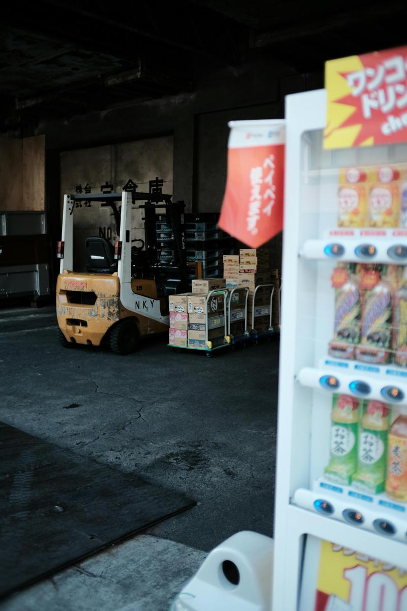 warehouse forklift-a5f42d3d980a4e4bbf8202b4309d0d45.jpg warehouse forklift