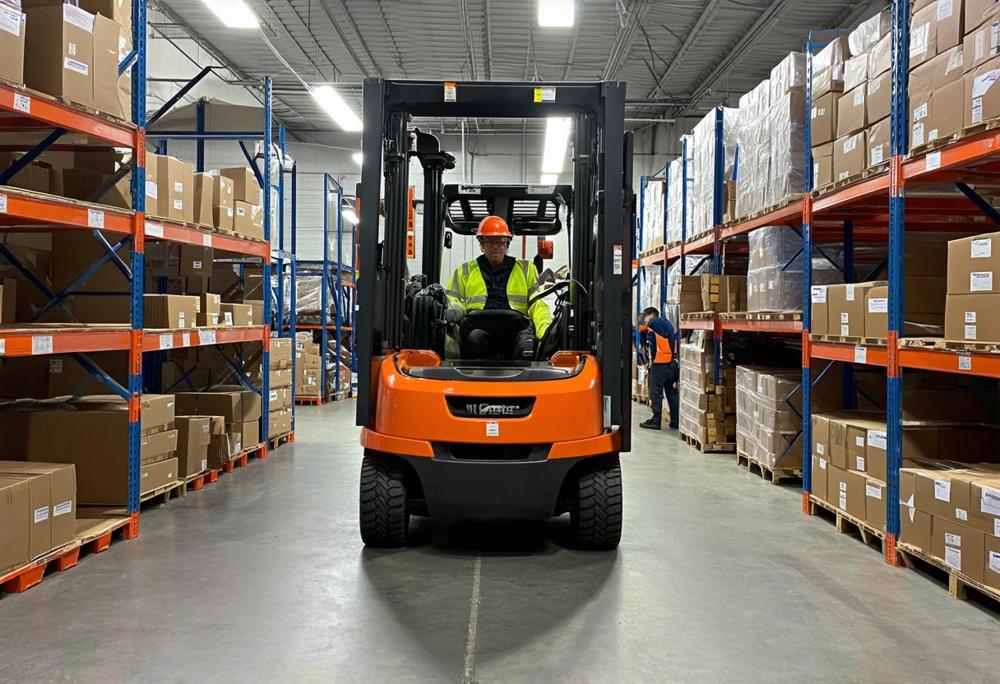 warehouse operations-cb832e882f9640c1bf32996e6f4cba97.jpg warehouse operations